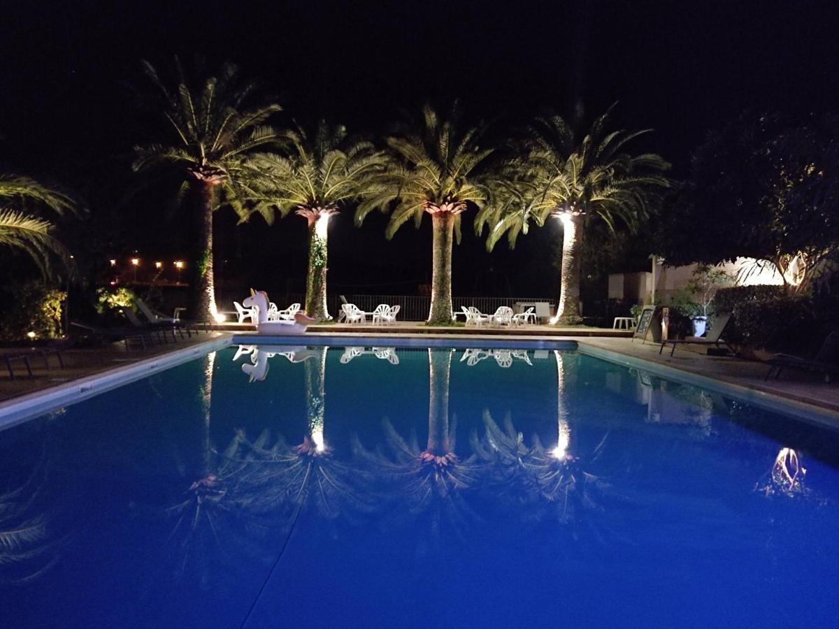 Camping Arutoli Porto-Vecchio  Buitenkant foto