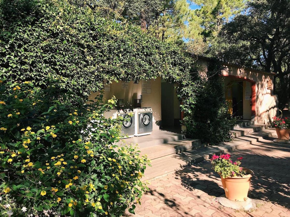 Camping Arutoli Porto-Vecchio  Buitenkant foto